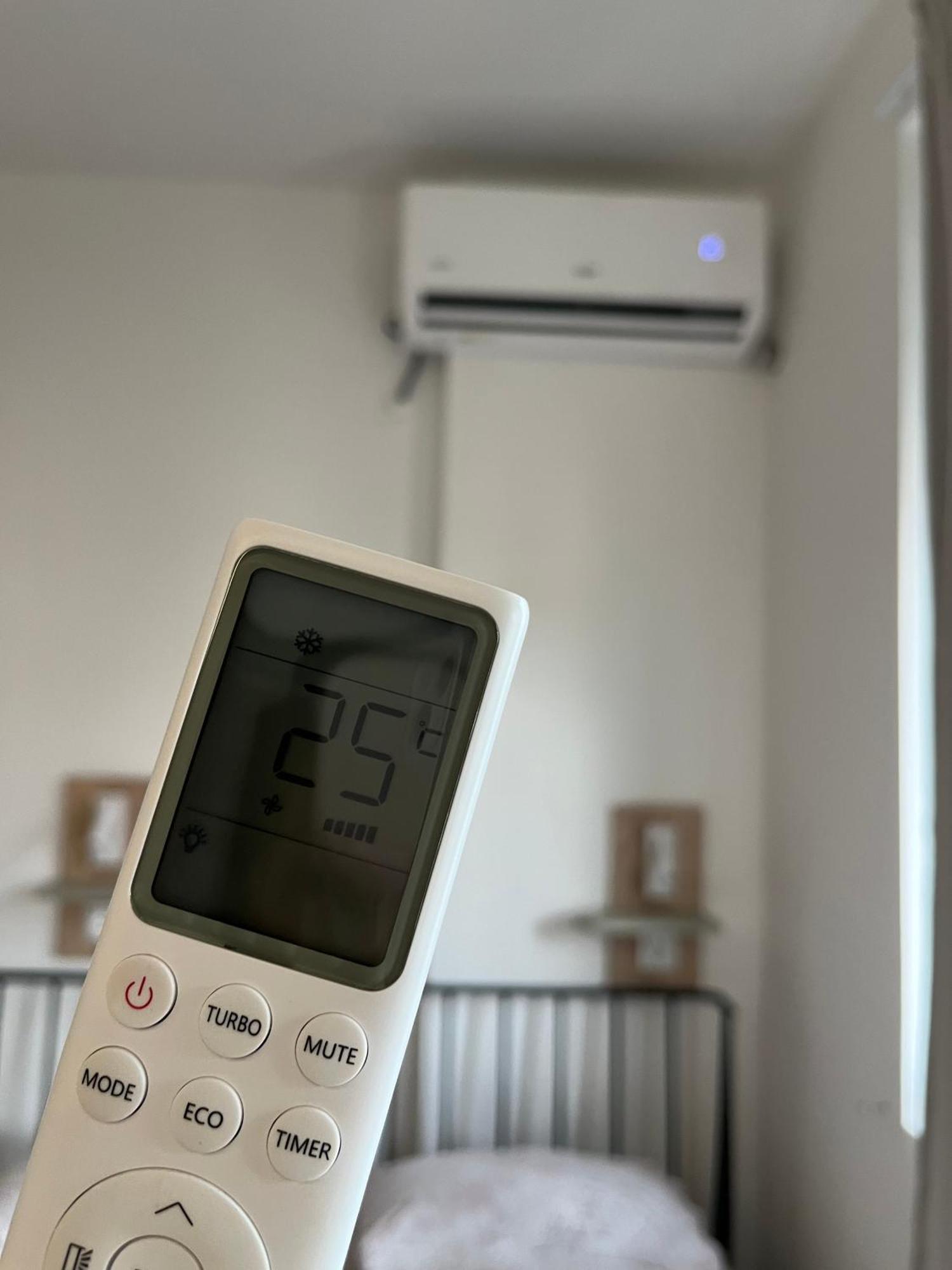 Olive Centre Apartment スコピエ エクステリア 写真