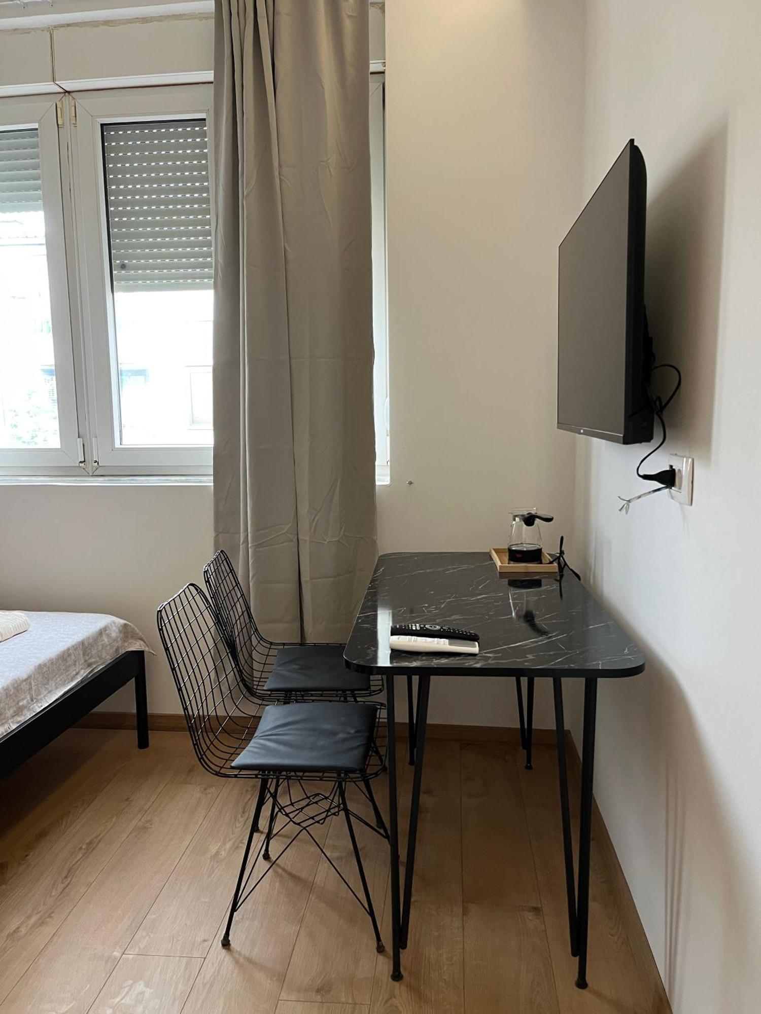 Olive Centre Apartment スコピエ エクステリア 写真