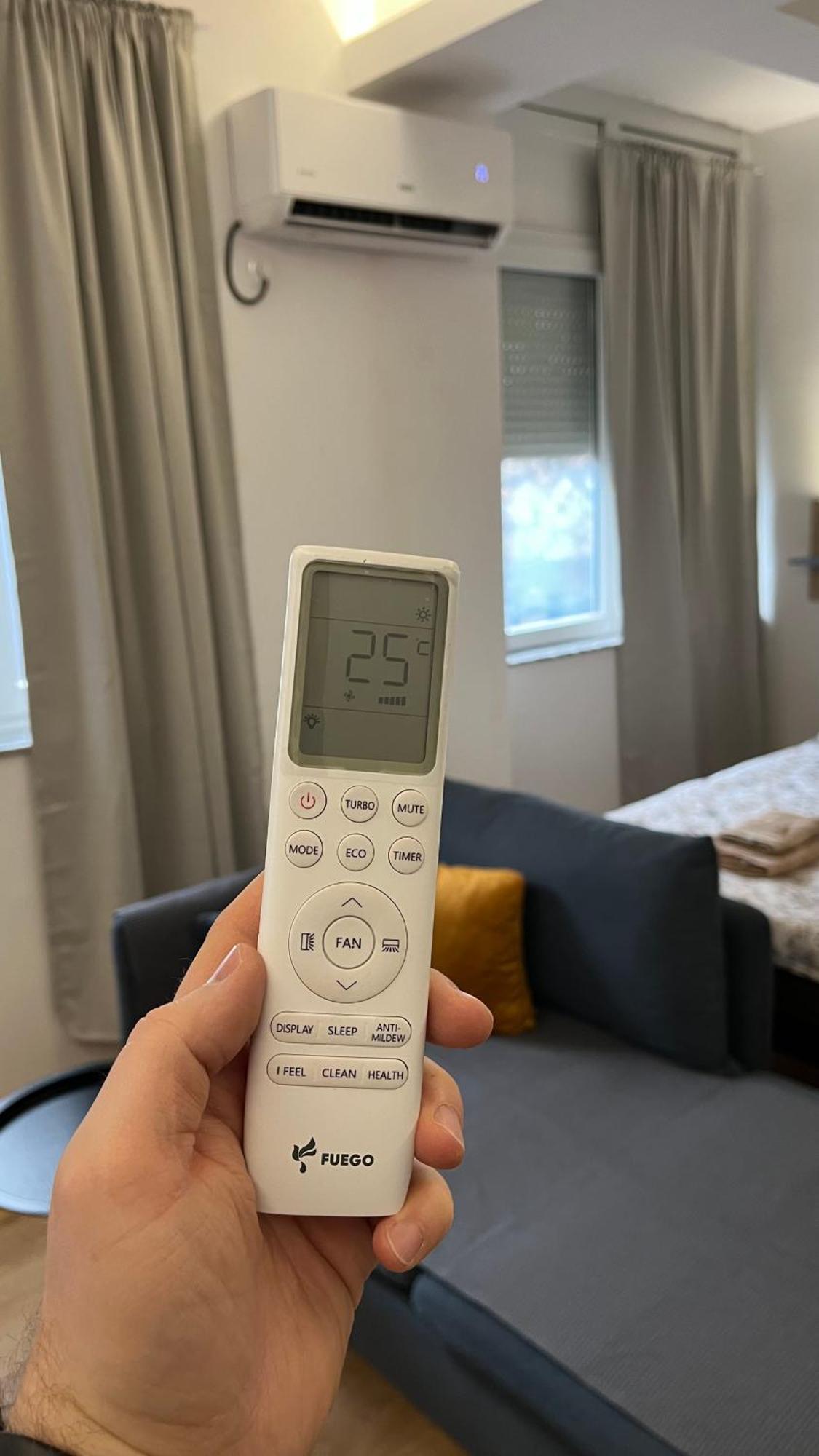 Olive Centre Apartment スコピエ エクステリア 写真